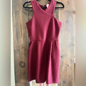 miami Quilted Strapless Dress in Burgundy